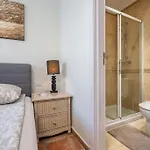 3brd Oceanview Cliff Haven Apartment
