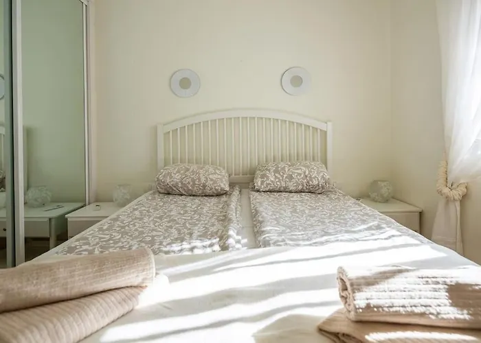 3brd Oceanview Cliff Haven *