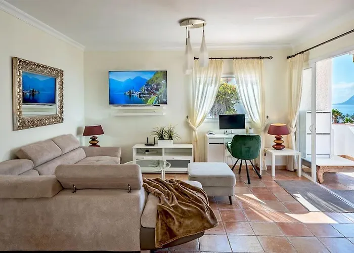 Apartment 3brd Oceanview Cliff Haven Puerto de Santiago (Tenerife)