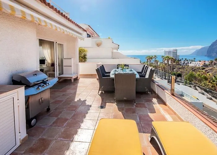 3brd Oceanview Cliff Haven Apartment