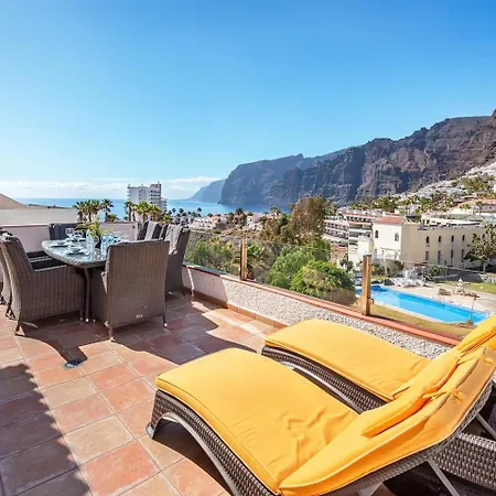 3 Bedroom Oceanview Cliff Haven Puerto de Santiago (Tenerife)