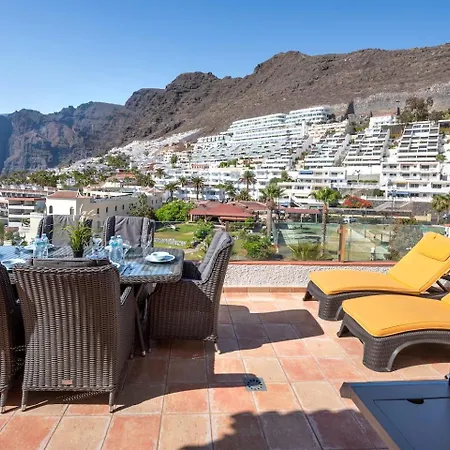 3 Bedroom Oceanview Cliff Haven Apartament *