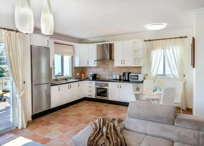 3brd Oceanview Cliff Haven