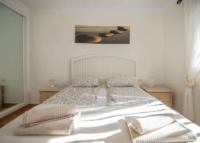 3brd Oceanview Cliff Haven Апартаменты *