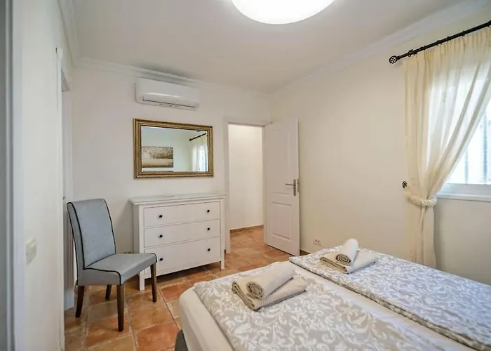 Апартаменты 3brd Oceanview Cliff Haven *